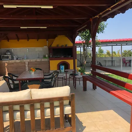 Aelia's Panoramic View Apartment *